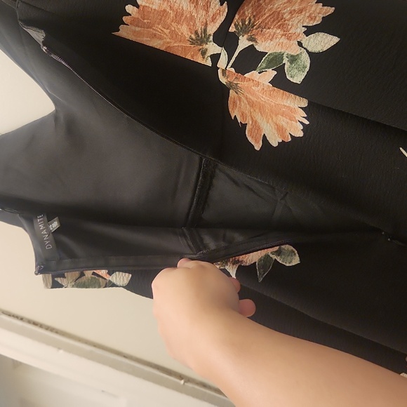 Dynamite high-low floral dress - Picture 6 of 7